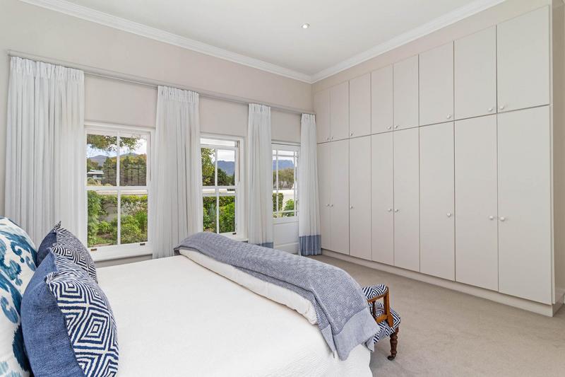 To Let 4 Bedroom Property for Rent in Steenberg Estate Western Cape